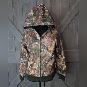 Women's Camo Under Armour Jacket sz Small